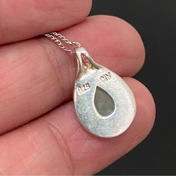 Vintage 925 NV Sterling Silver Jade Marcasite Teardrop Pendant 18” Necklace 3g. - Picture 11 of 16